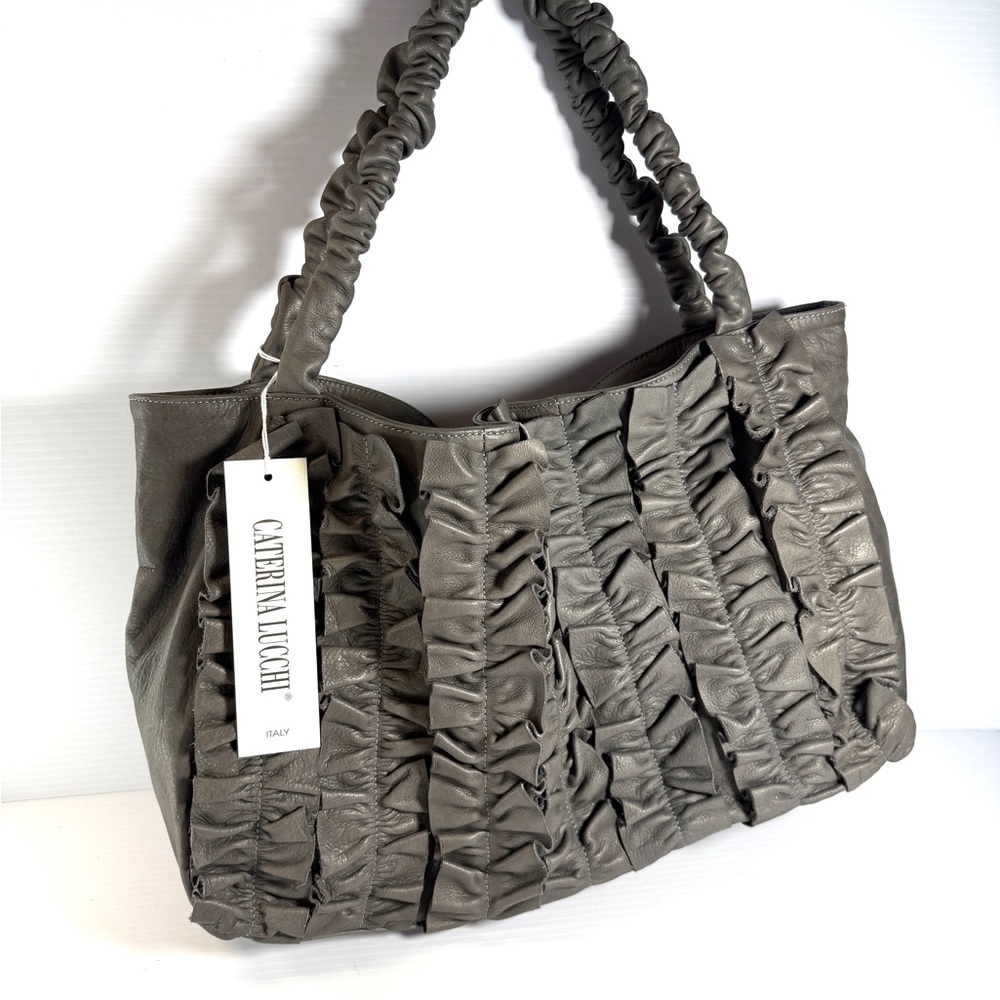 Catarina Lucci Ruffled Leather Shoulder Bag - Gray